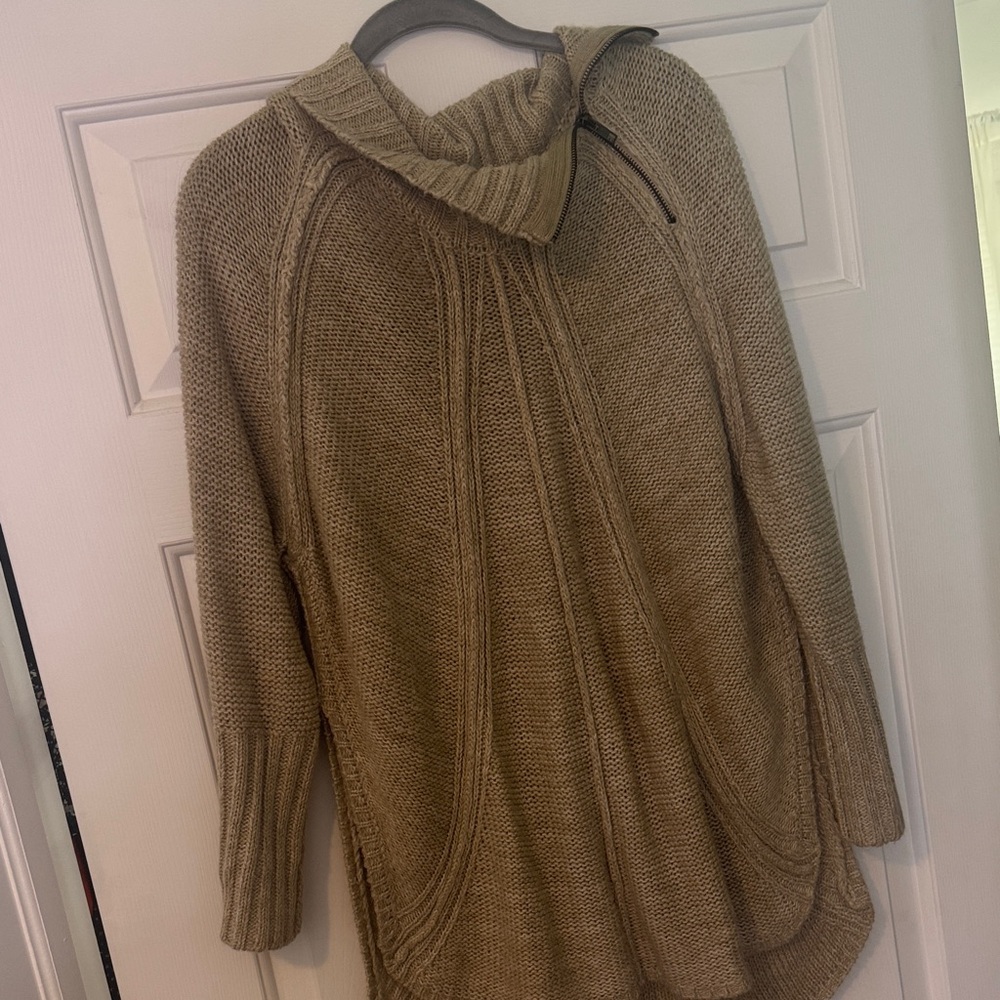 Maurice’s S/M Tunic style Cozy Tan Women's Sweater with zipper accent